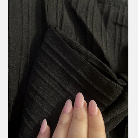 SHEIN Curve 0XL Solid Black 3D Bow Tank Top Shirt Blouse Fit & Flare - Picture 6 of 10